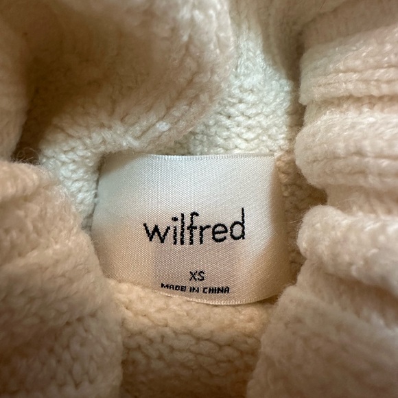 Aritzia, Wilfred, Merino Wool, “Champeaux” Cable knit Turtleneck Cream Sweater - Picture 7 of 8